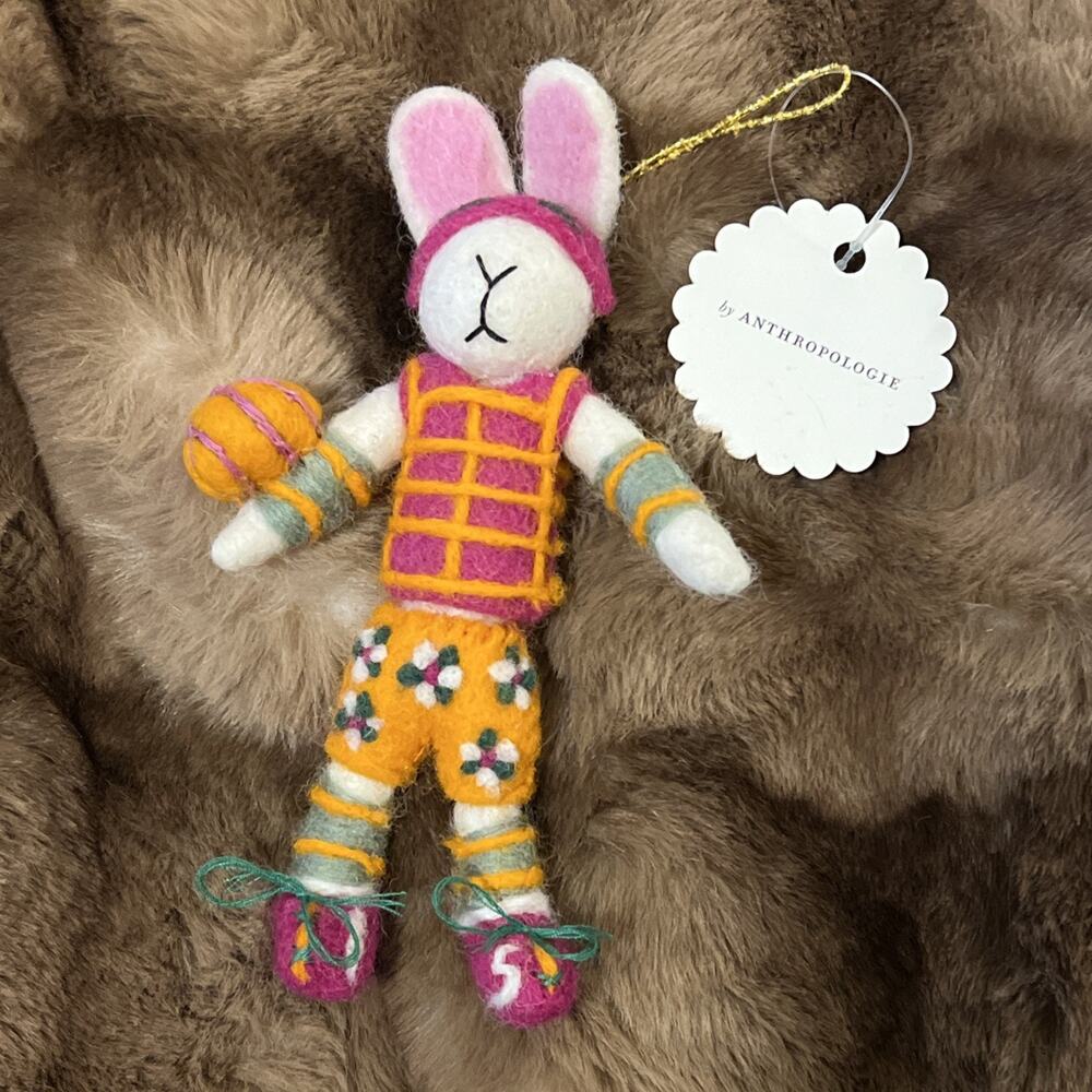 Anthropologie SPORTY BUNNY FELT ORNAMENT Christmas Spring Basketball Rabbit